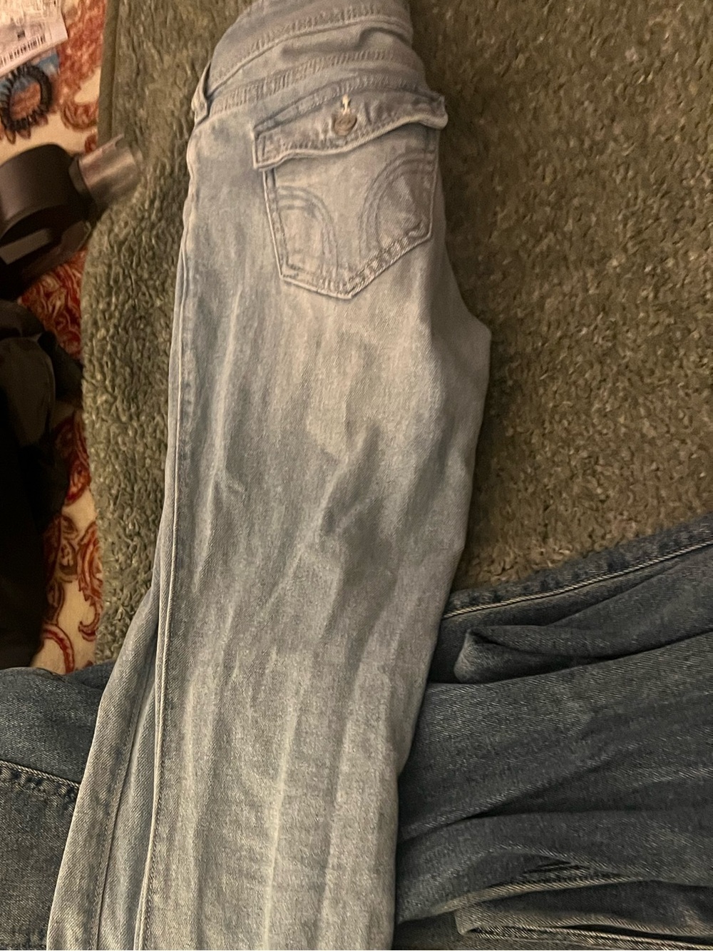 ✨ NWT Hollister Low-Rise Bootcut Jeans — Super Comfortable Stretch Denim ✨